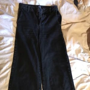 Black high-waisted cropped flare jeans